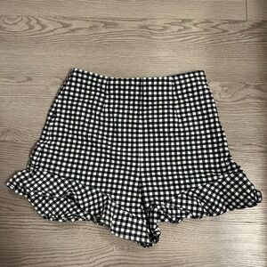 Zara Black and White High Waist Shorts with Ruffled Hem